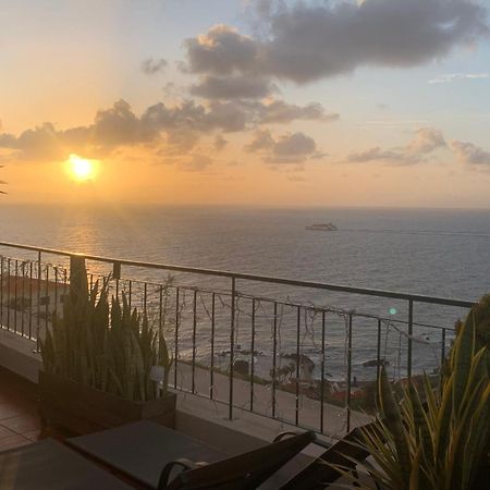 カニコOceanview Penthouseアパートメント エクステリア 写真